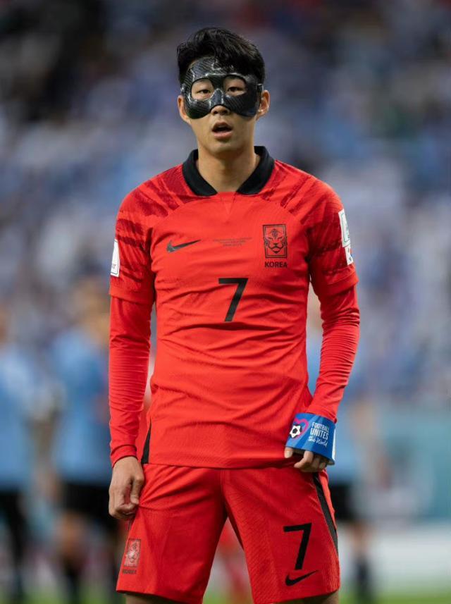 游戏版本-【世界杯】库杜斯双响，韩国2-3不敌加纳濒临出局