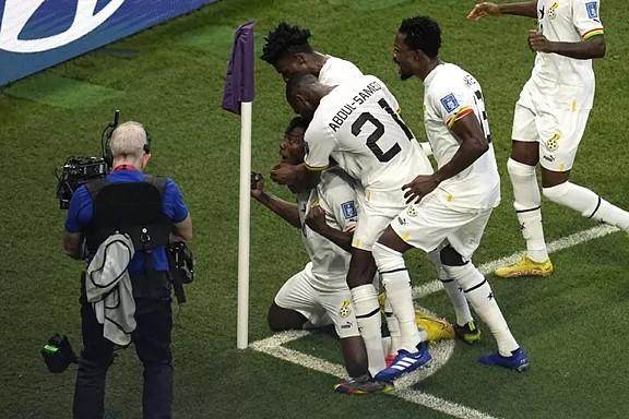 1669642802596043776.jpeg 13.jpeg